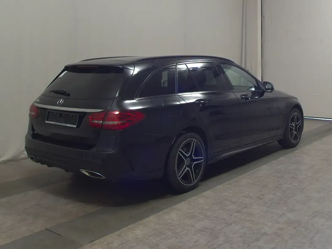 Mercedes-Benz C 300 - Thumbnail 4
