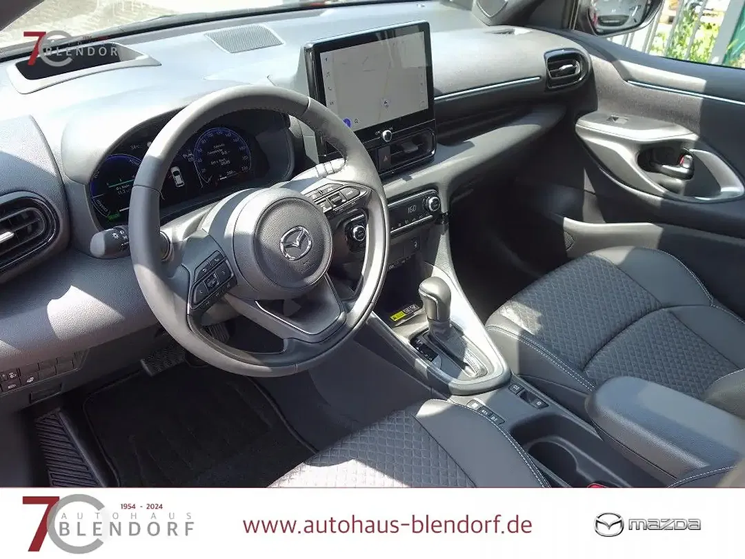 Mazda 2 - Thumbnail 6