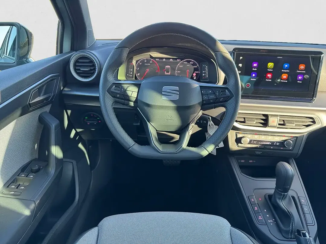 SEAT Arona - Thumbnail 10