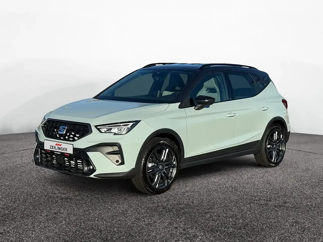 SEAT Arona - Thumbnail 1