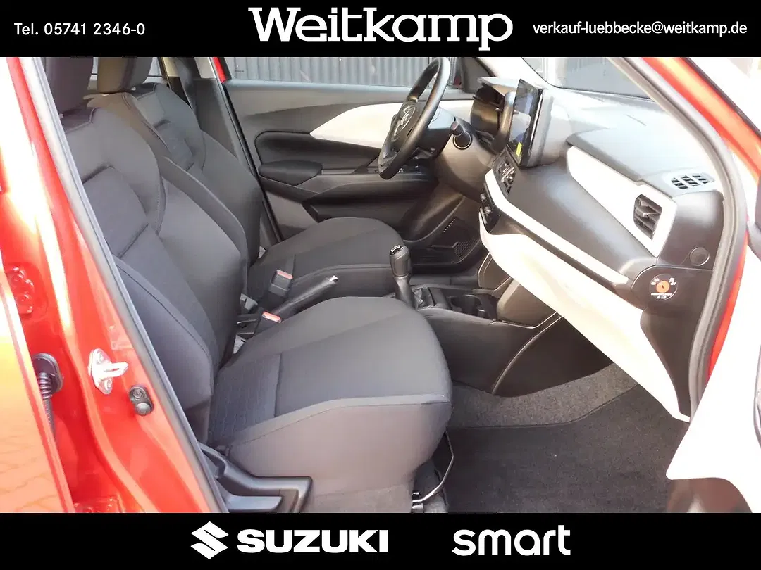 Suzuki Swift - Thumbnail 11