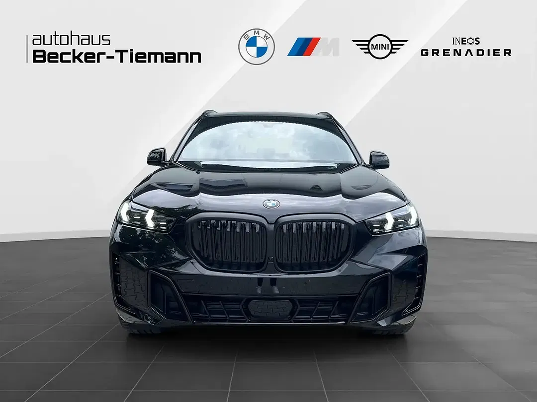BMW X5 - Thumbnail 2