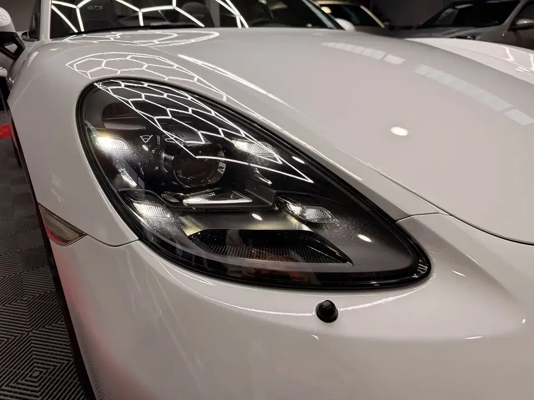 Porsche Boxster - Thumbnail 14