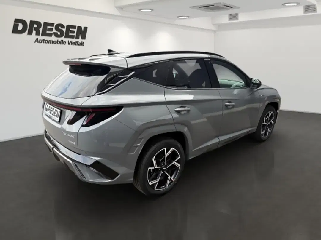 Hyundai TUCSON - Thumbnail 2