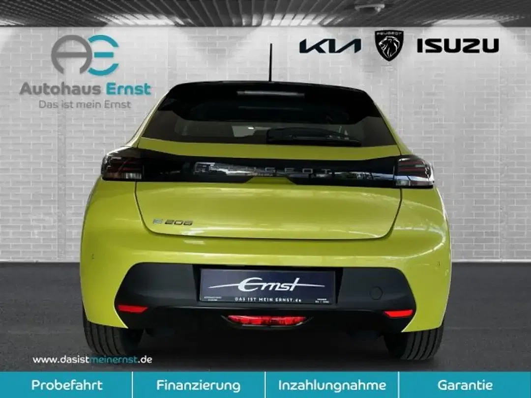 Peugeot 208 - Thumbnail 6