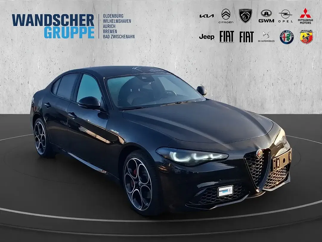 Alfa Romeo Giulia - Thumbnail 7
