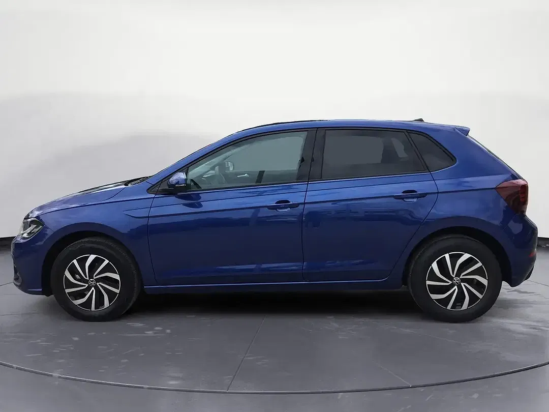 Volkswagen Polo - Thumbnail 3