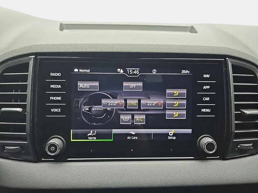 Skoda Karoq - Thumbnail 11