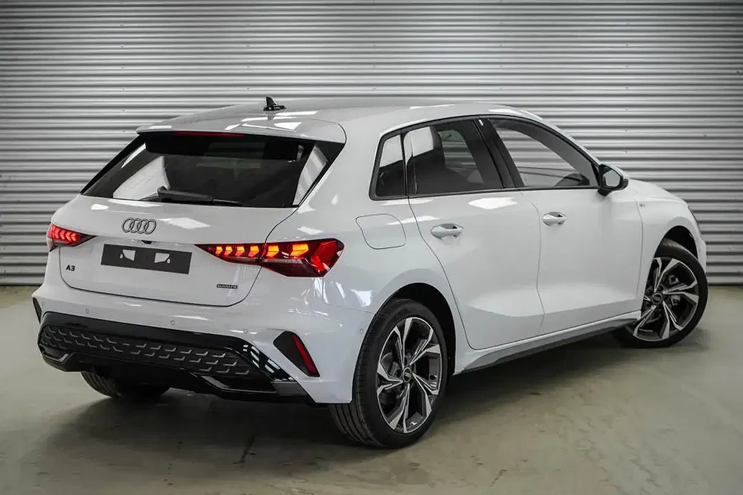 Audi A3 - Thumbnail 3