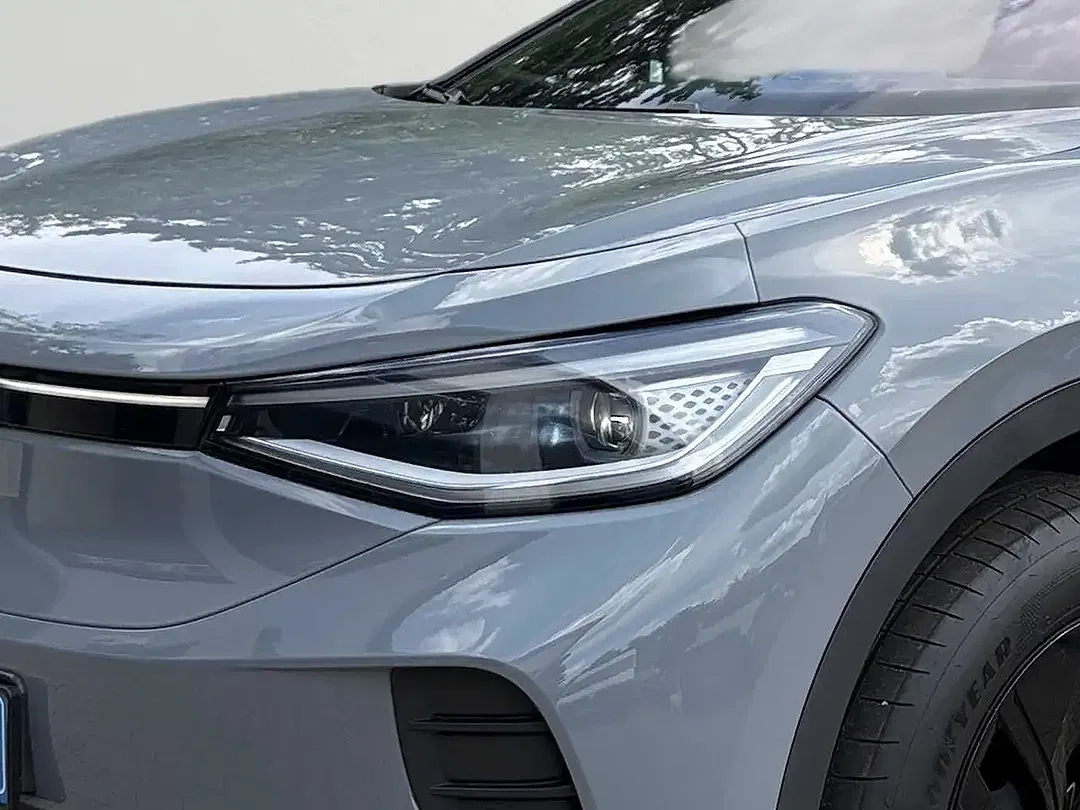 Volkswagen ID.4 - Thumbnail 7