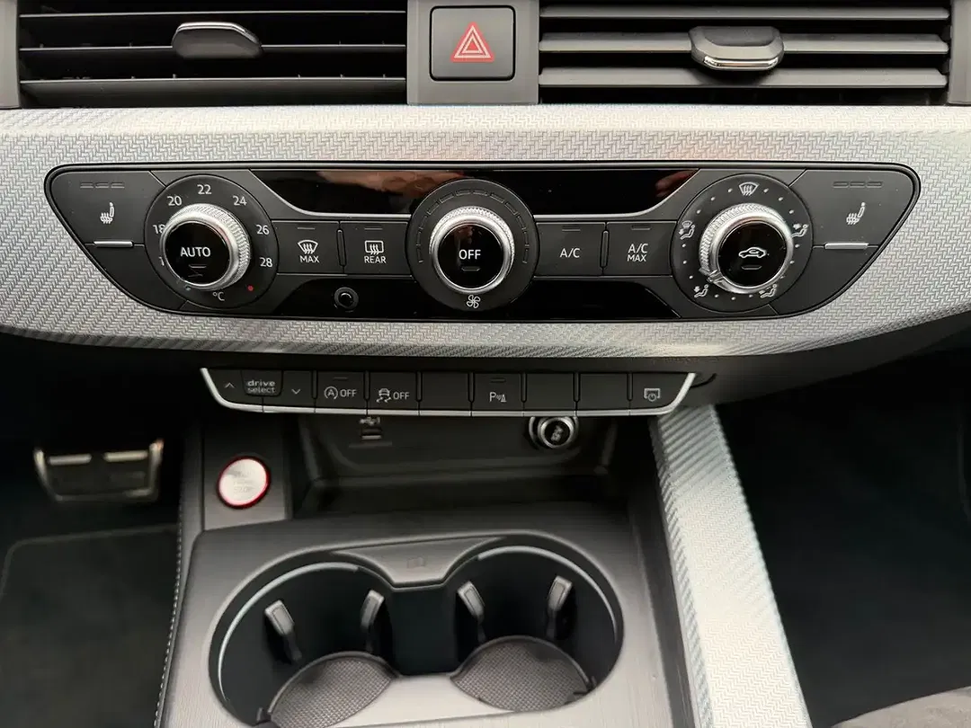 Audi RS5 - Thumbnail 25