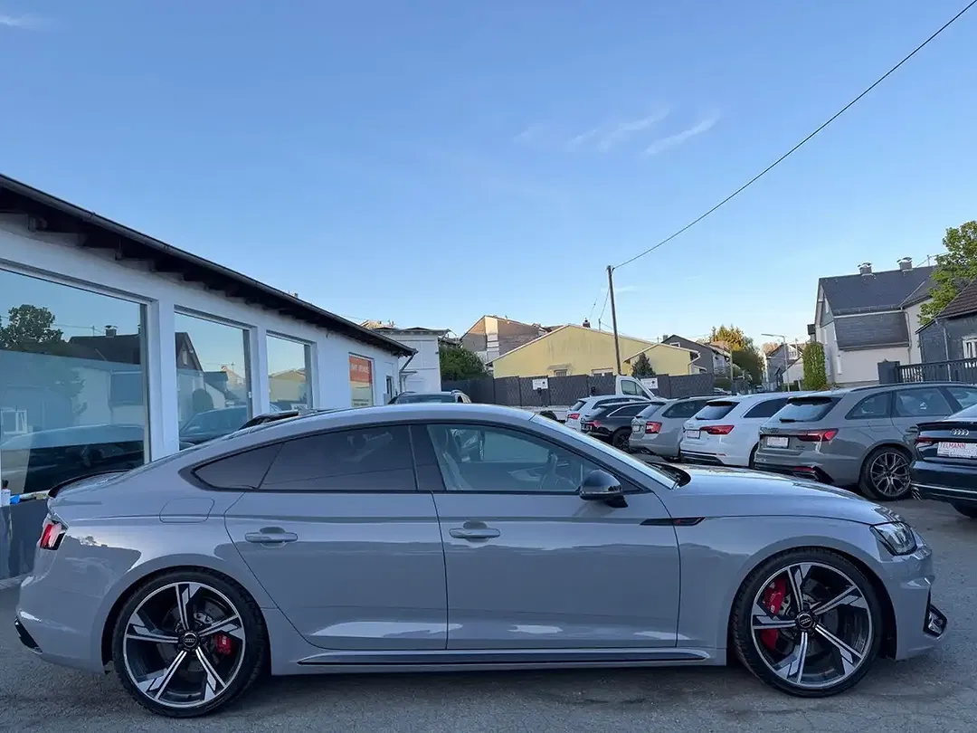 Audi RS5 - Thumbnail 9
