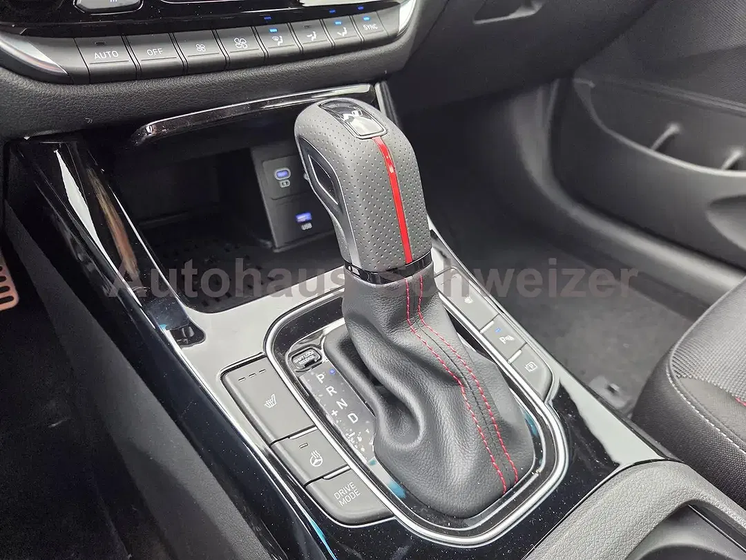 Hyundai i30 - Thumbnail 15