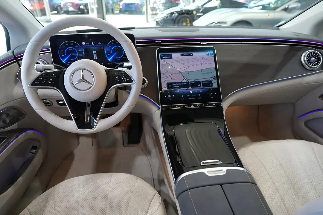 Mercedes-Benz EQS - Thumbnail 14
