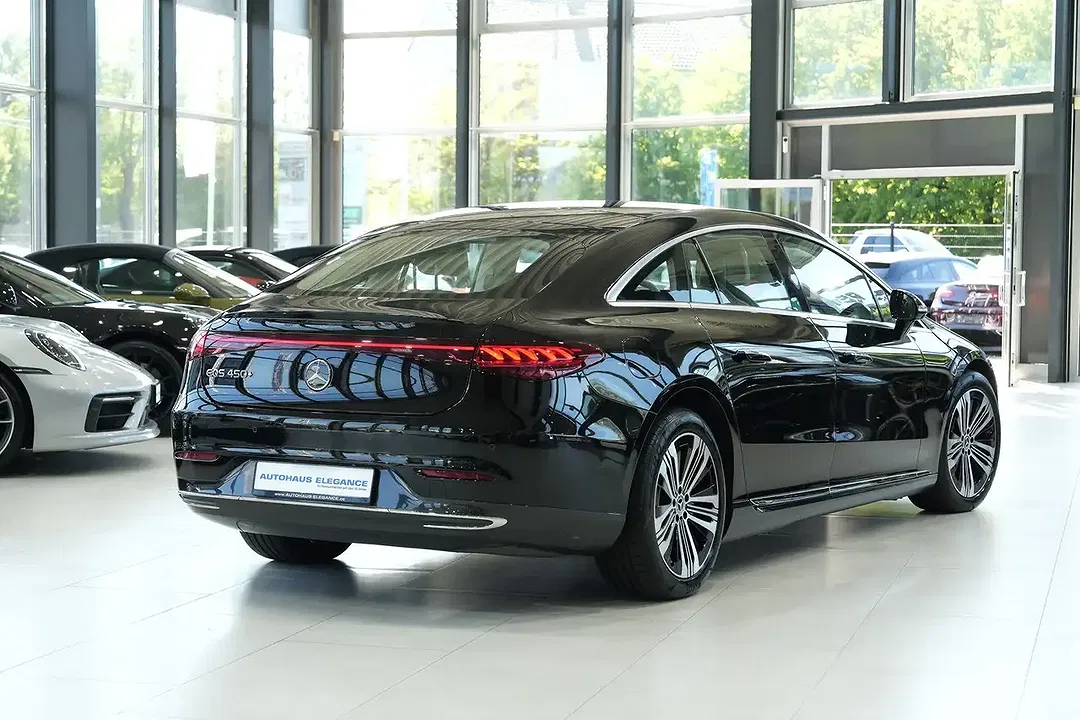 Mercedes-Benz EQS - Thumbnail 2