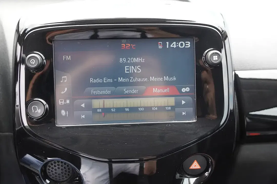 Peugeot 108 - Thumbnail 13
