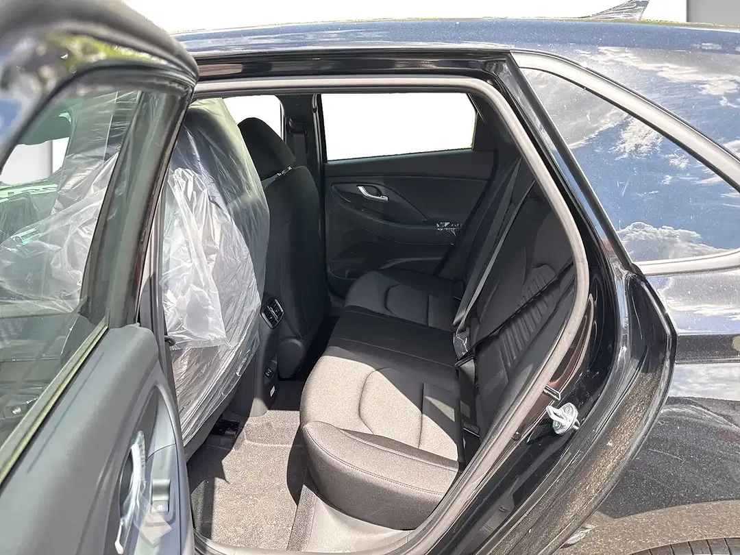 Hyundai i30 - Thumbnail 11