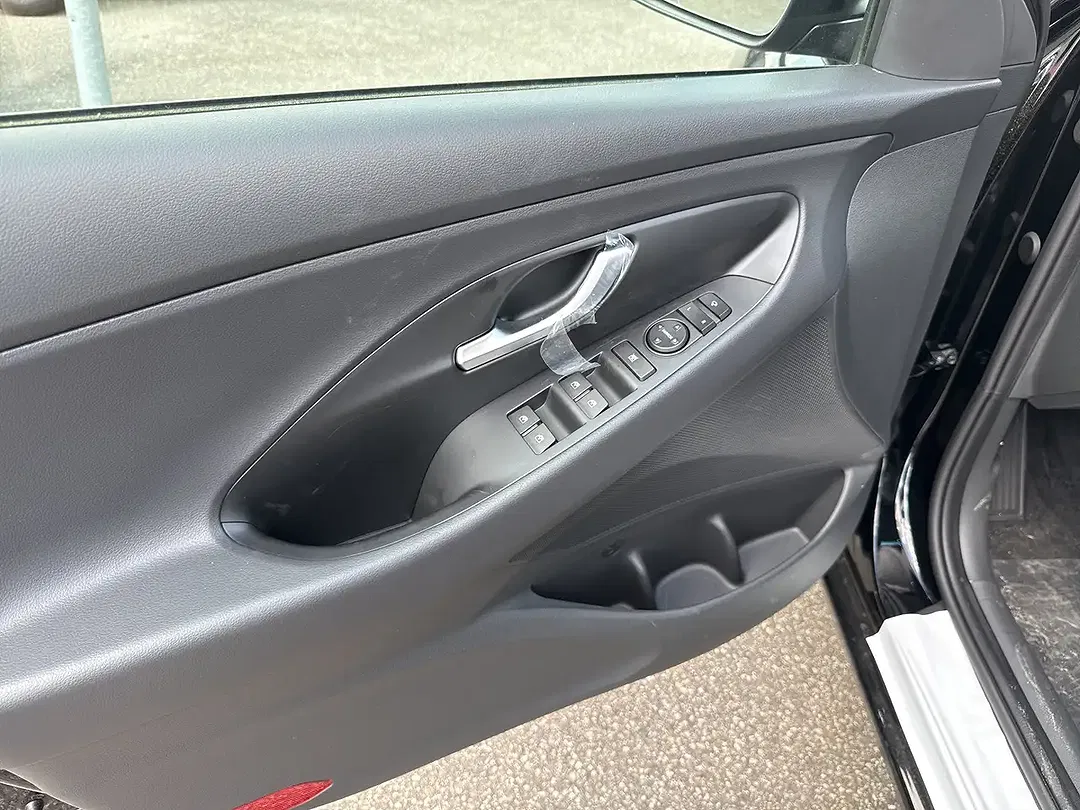 Hyundai i30 - Thumbnail 13