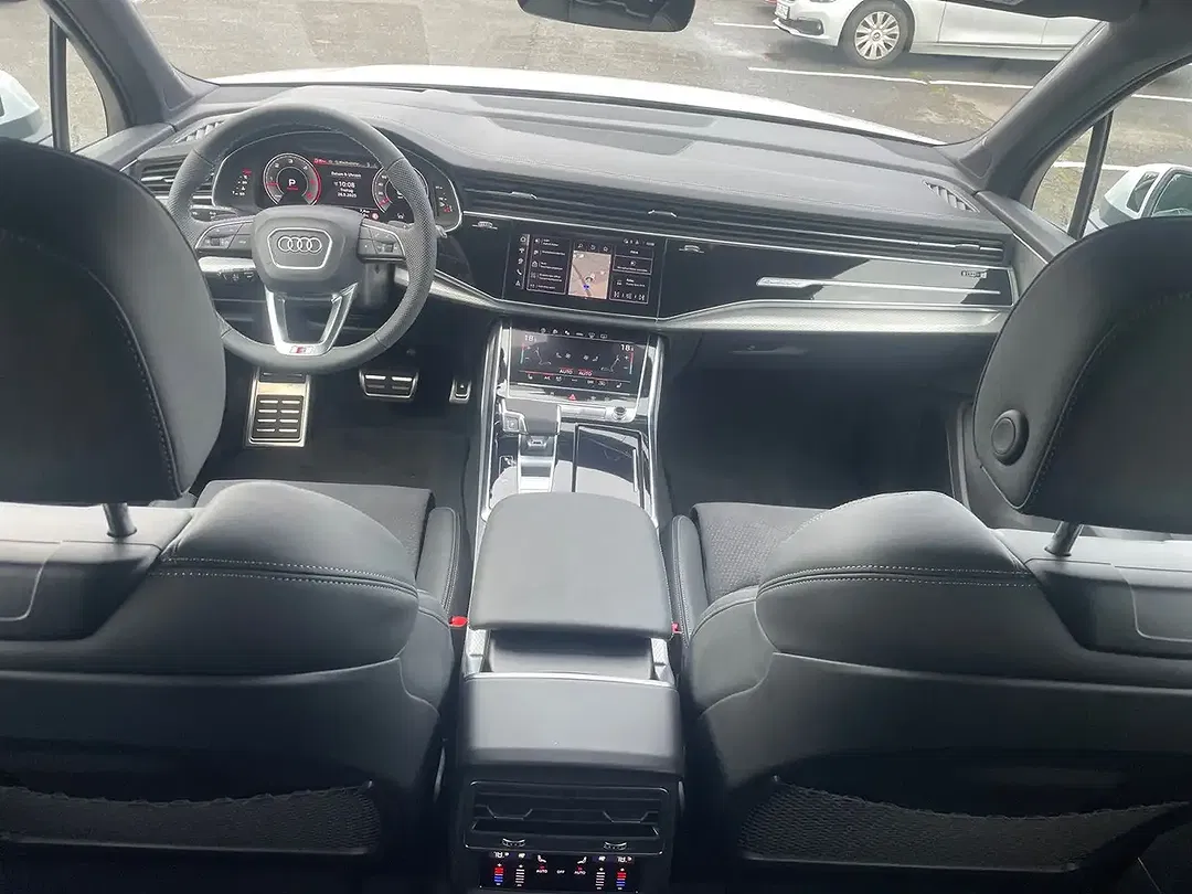 Audi Q7 - Thumbnail 15