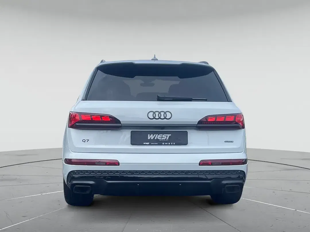 Audi Q7 - Thumbnail 6
