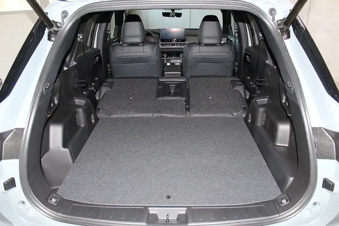 Mitsubishi Outlander - Thumbnail 12