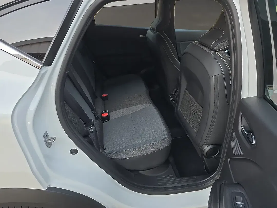 Mitsubishi ASX - Thumbnail 9