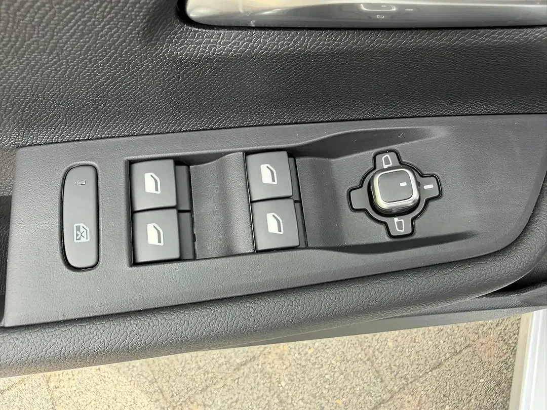 Opel Astra - Thumbnail 12