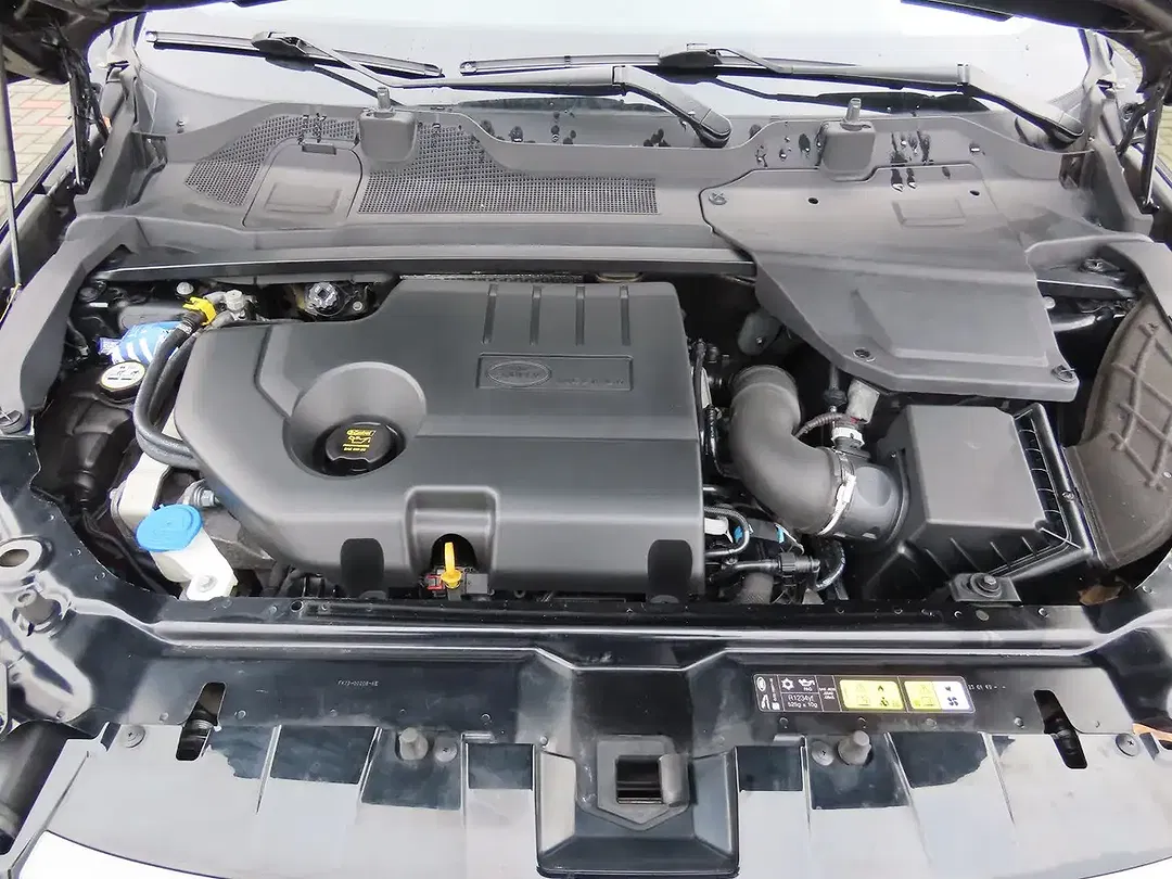 Land Rover Discovery - Thumbnail 4