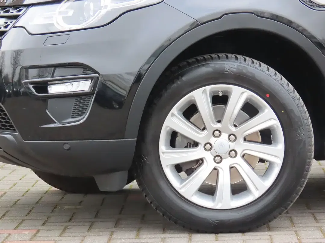 Land Rover Discovery - Thumbnail 6