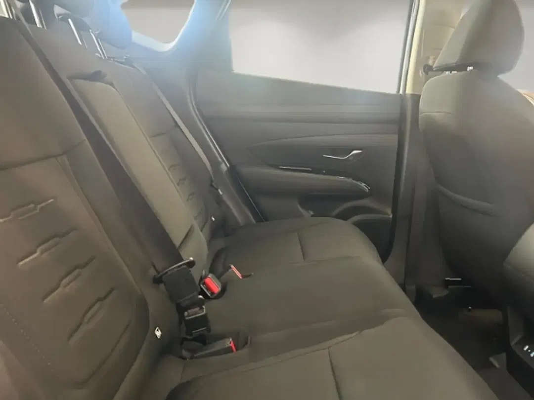 Hyundai TUCSON - Thumbnail 13