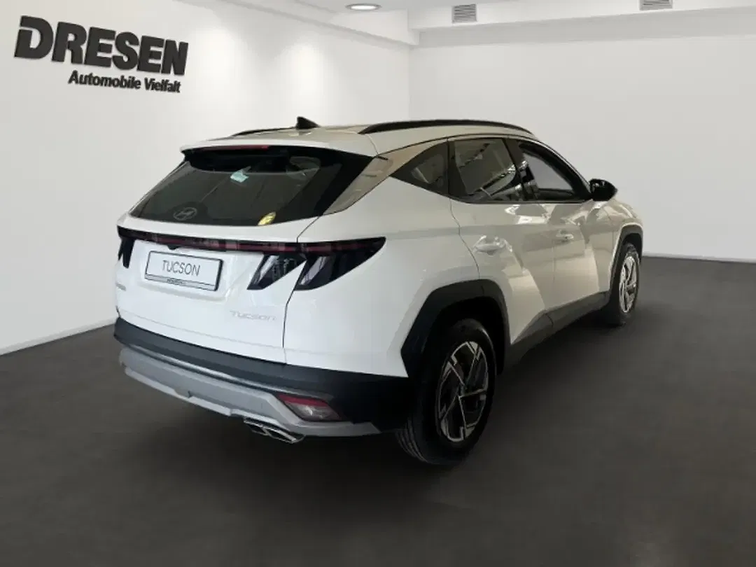 Hyundai TUCSON - Thumbnail 3