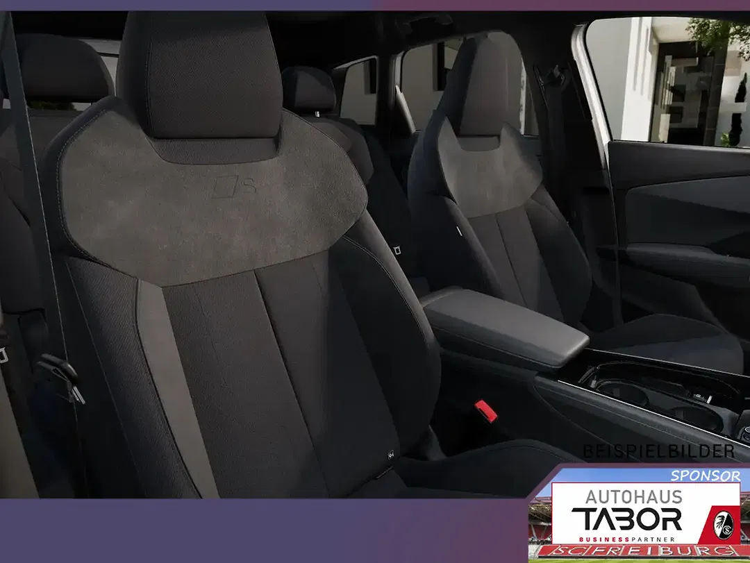 Audi Q3 - Thumbnail 5