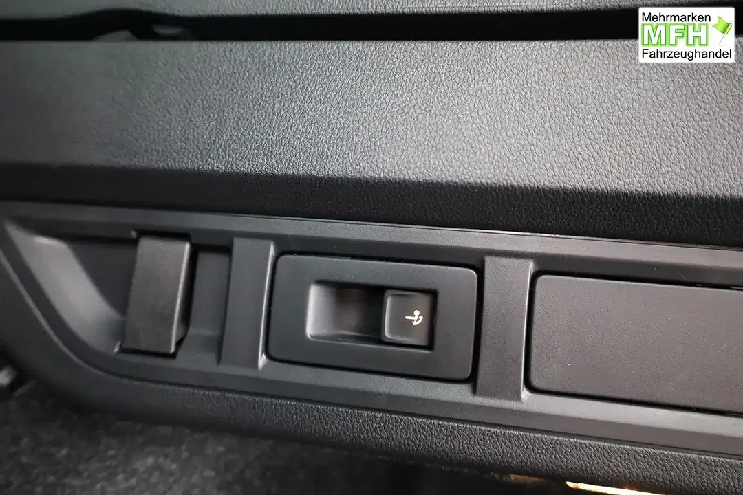 Skoda Octavia - Thumbnail 13