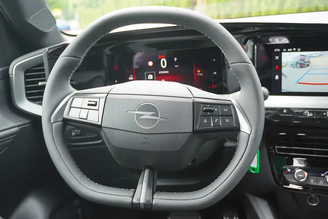 Opel Mokka - Thumbnail 10