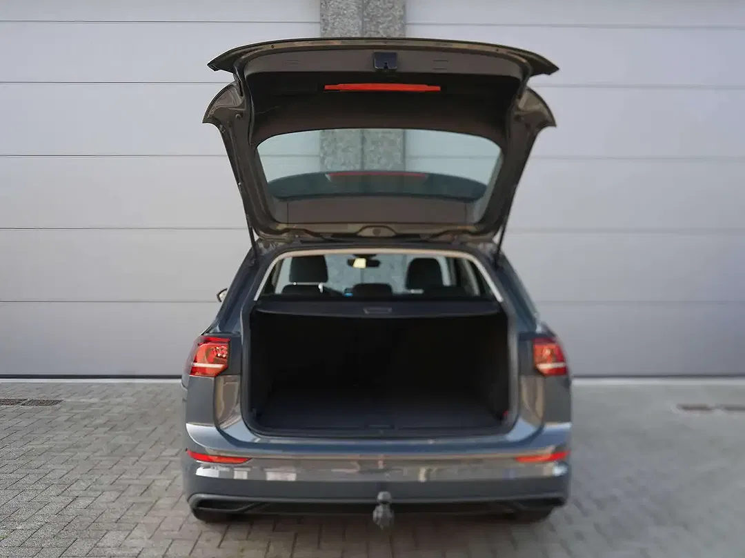 Volkswagen Golf Variant - Thumbnail 14