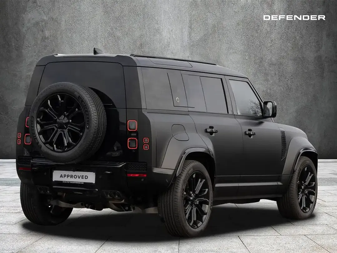 Land Rover Defender - Thumbnail 2
