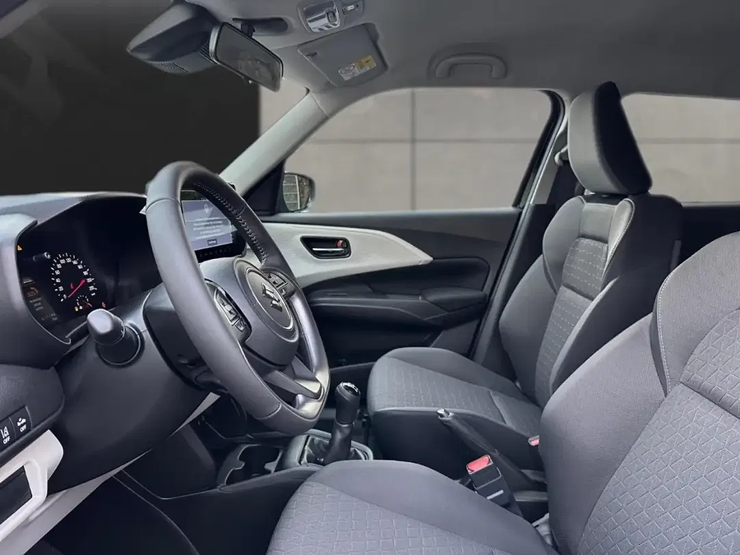 Suzuki Swift - Thumbnail 15