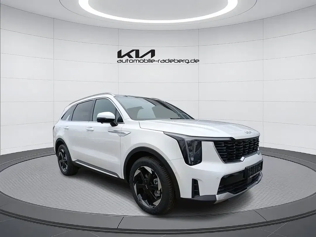 Kia Sorento - Thumbnail 1