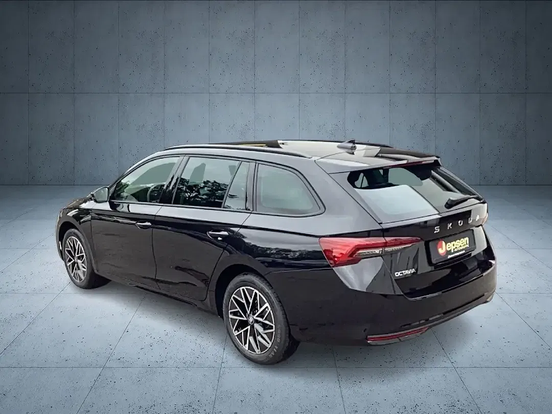 Skoda Octavia - Thumbnail 3