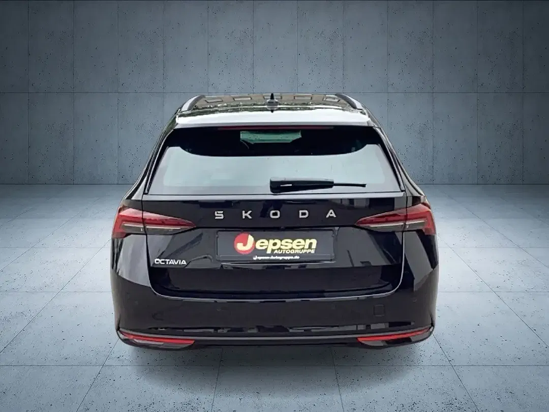 Skoda Octavia - Thumbnail 4
