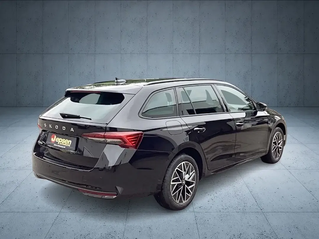 Skoda Octavia - Thumbnail 5