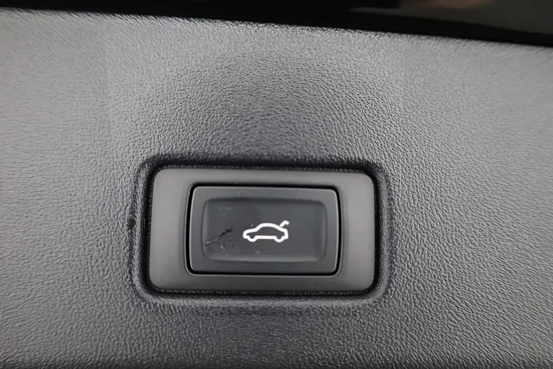 Audi Q4 e-tron - Thumbnail 16