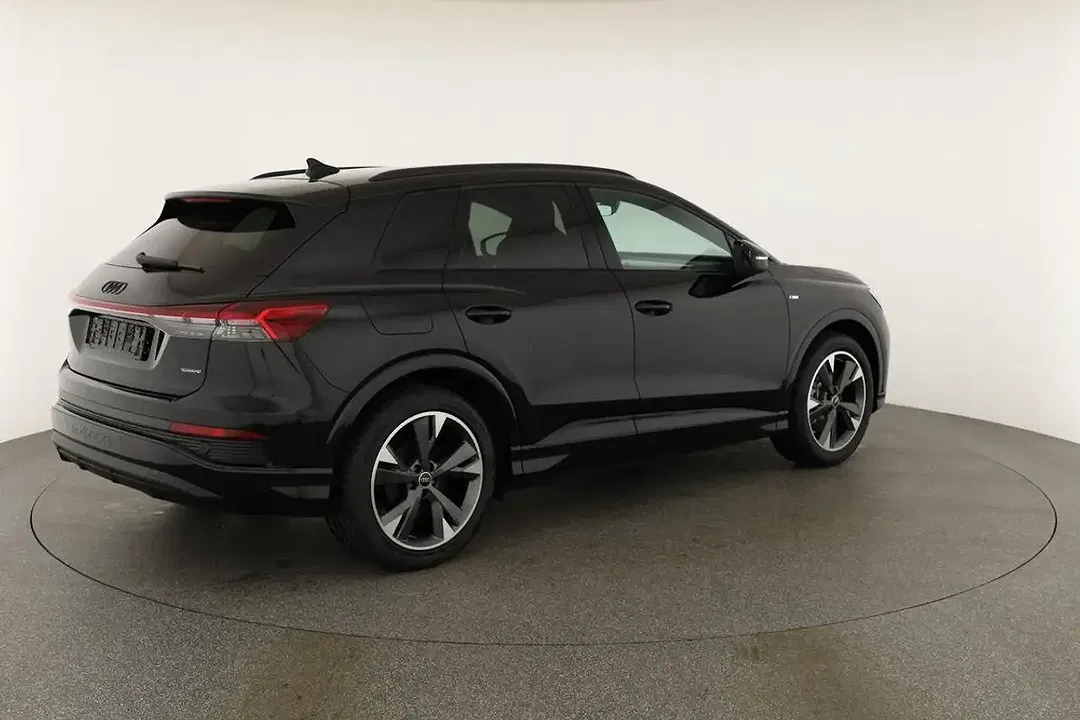 Audi Q4 e-tron - Thumbnail 20