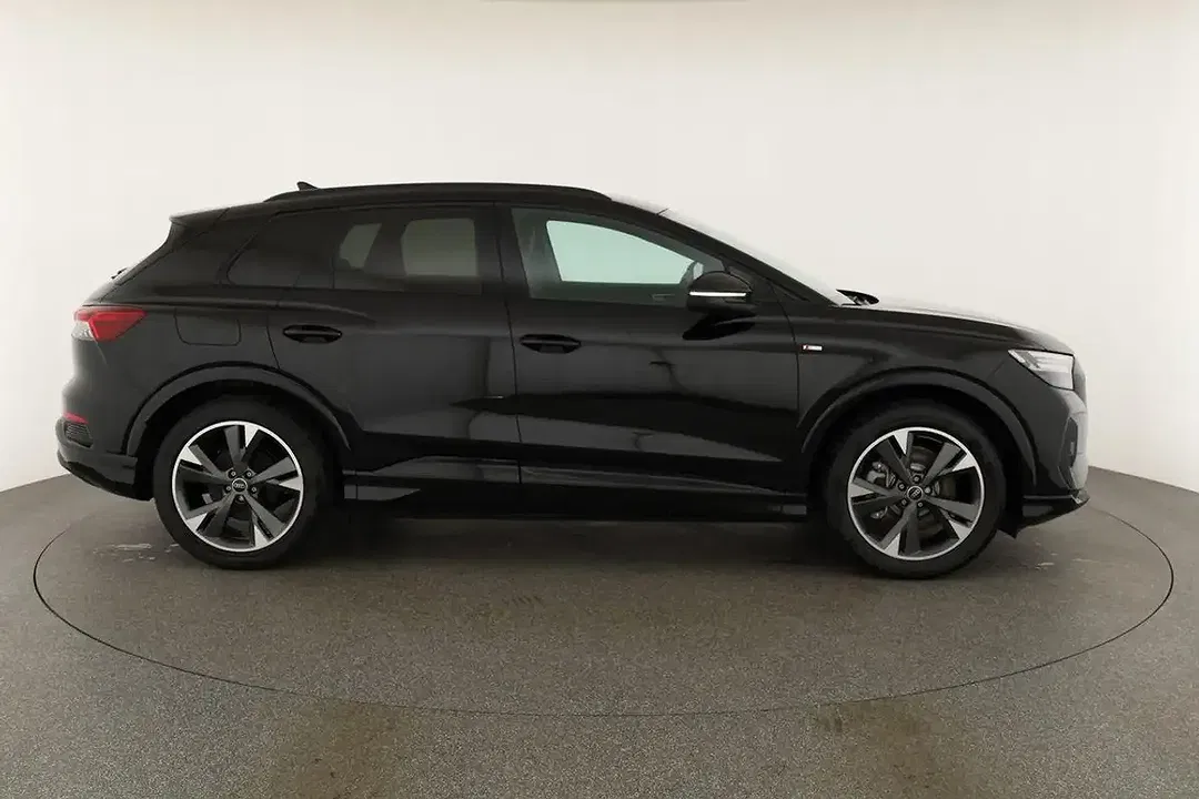 Audi Q4 e-tron - Thumbnail 23