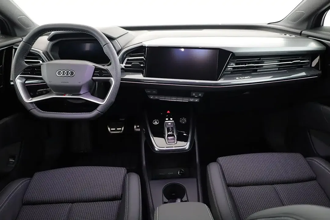 Audi Q4 e-tron - Thumbnail 6