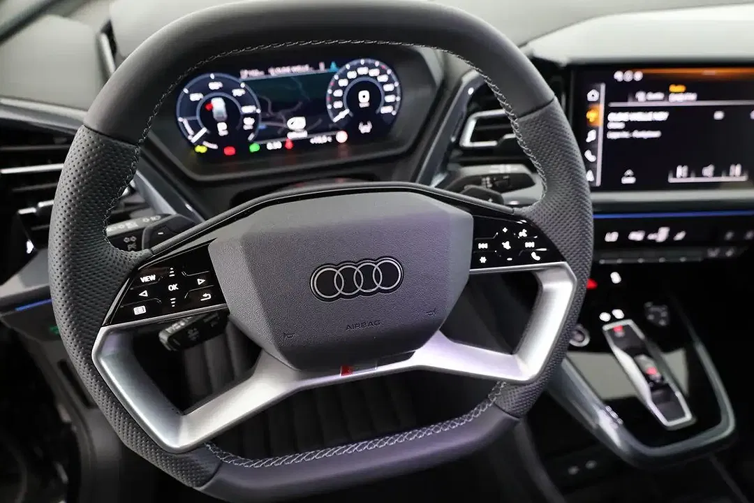 Audi Q4 e-tron - Thumbnail 8