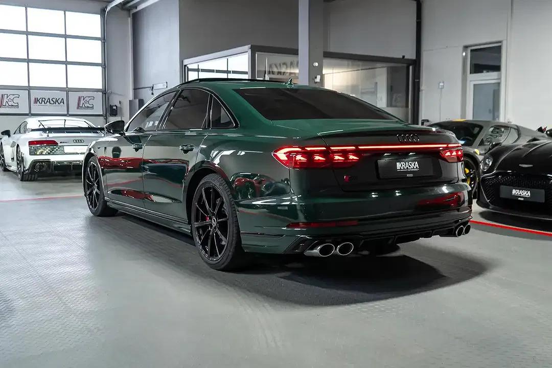 Audi S8 - Thumbnail 12