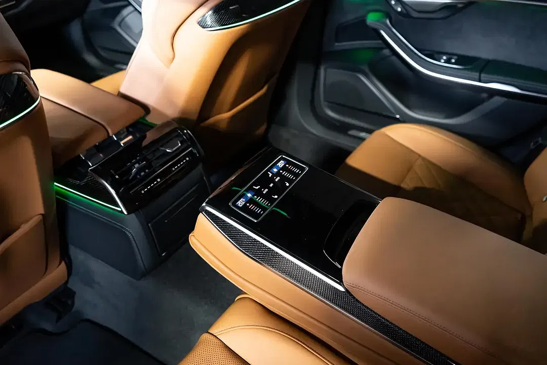 Audi S8 - Thumbnail 18