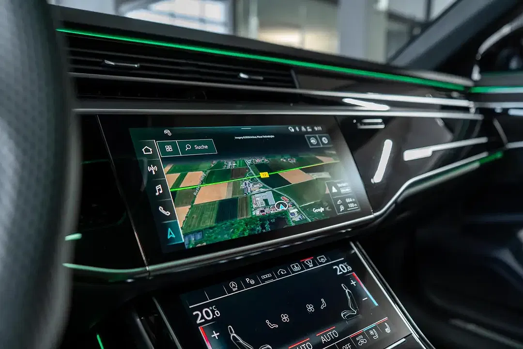 Audi S8 - Thumbnail 25