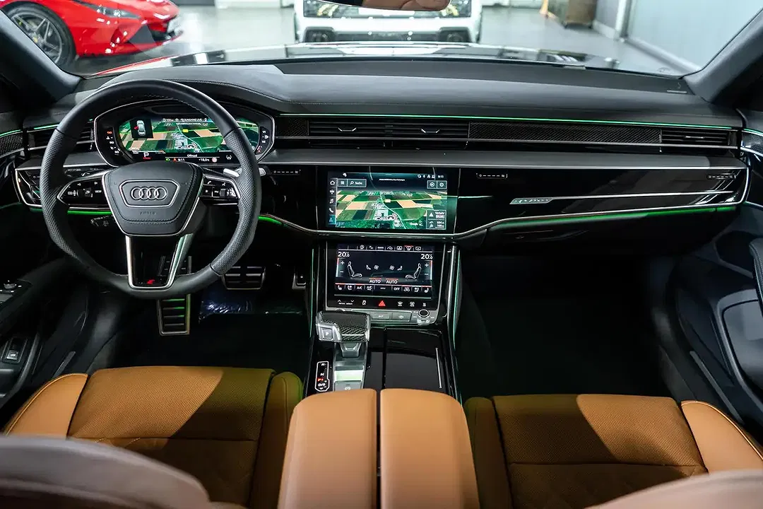 Audi S8 - Thumbnail 28